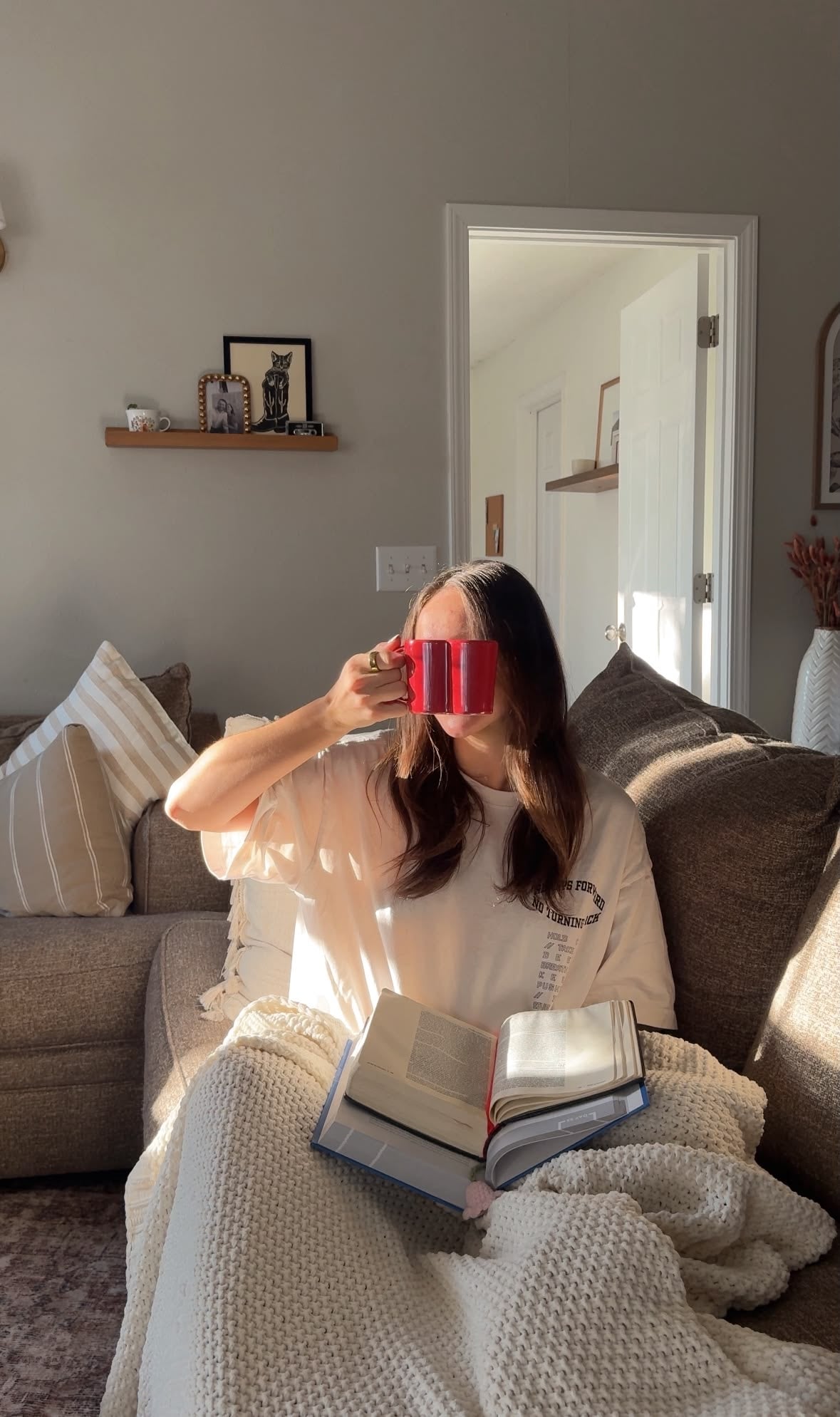 How to romanticize your reading routine